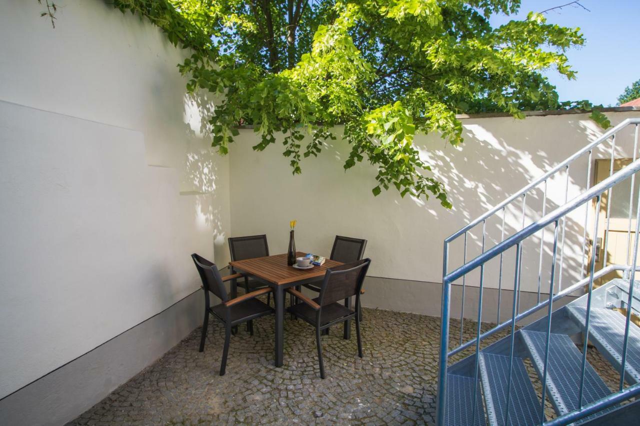 Villa Domizil Naumburg à Naumbourg Extérieur photo